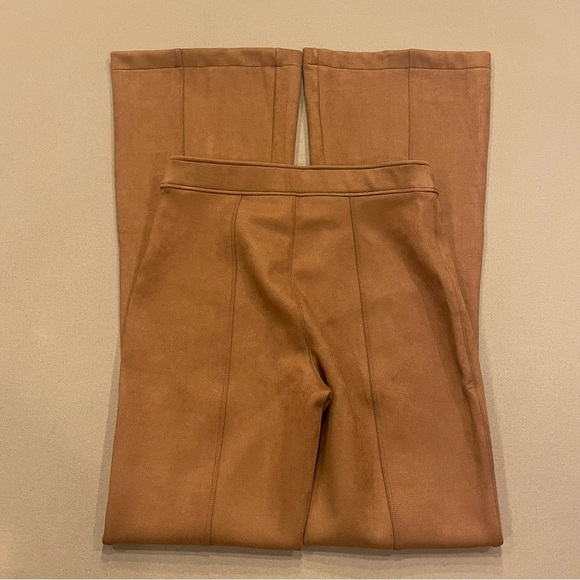 SPANX Faux Suede Pull On Flare Pants Rich Caramel Size Medium New With Tag - Picture 7 of 13